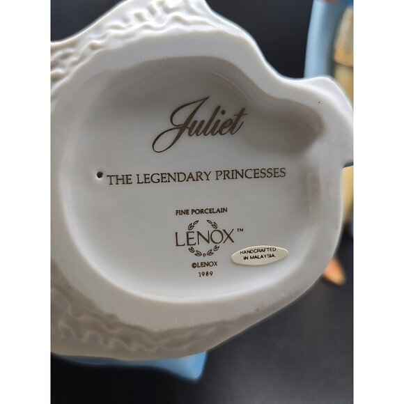 Vintage SET of 2 Lenox Porcelain 9" ROMEO & JULIET Figurines in MINT CONDITION!! - Picture 9 of 15